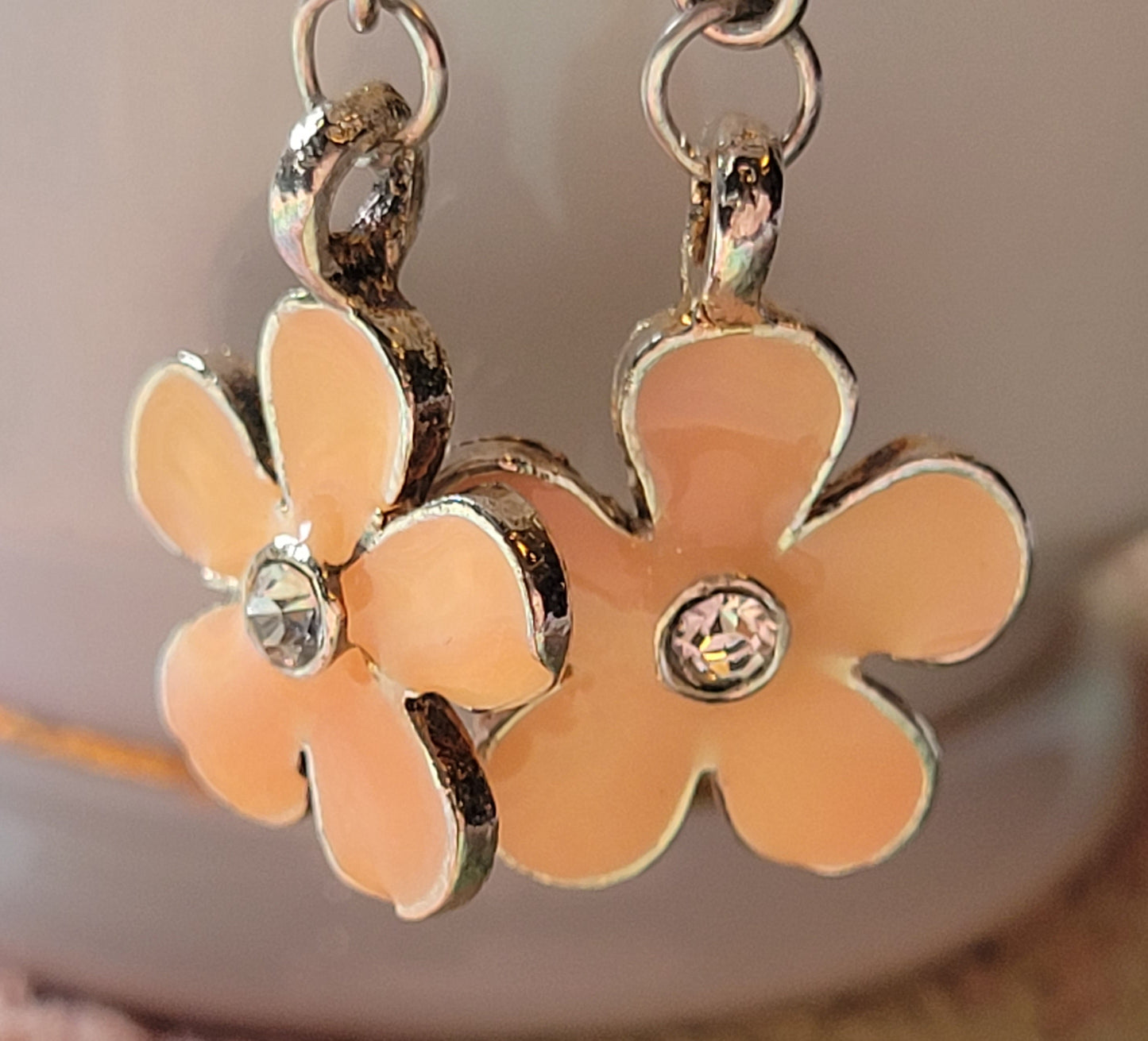 Peach Daisy Crystal Long Dangle Drop Pierced Earrings Silvertone