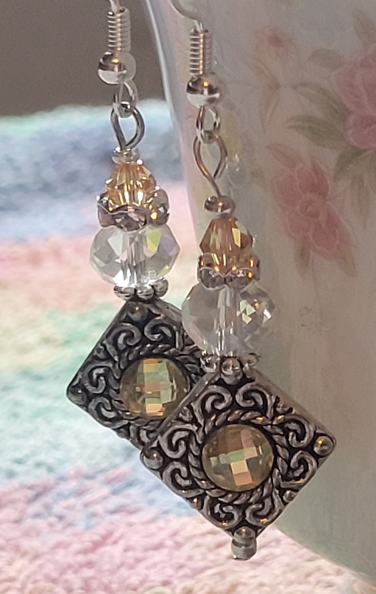 Artisan EXOTIC Champagne Color Crystal Dangle Drop Silver Earrings French Wire