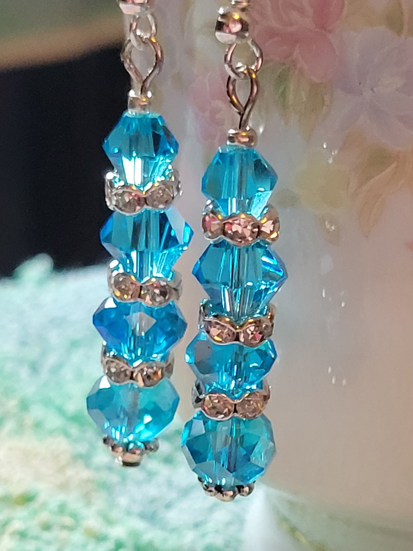 Artisan Elegant Vibrant Blue Crystal Dangle Drop Pierced French Wire Silver Earrings 💙