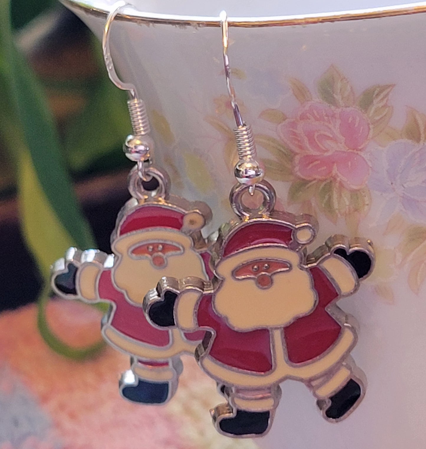 Artisan Adorable SANTA  Vintage Style Dangle Drop Earrings French Wire...