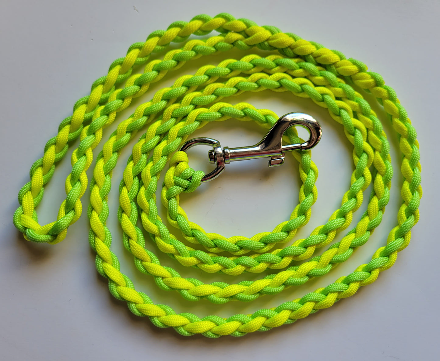 Paracord Braided Dog Leash Lead 6ft (Yellow & Lime Green) Med or Lg Dog Training/Walking