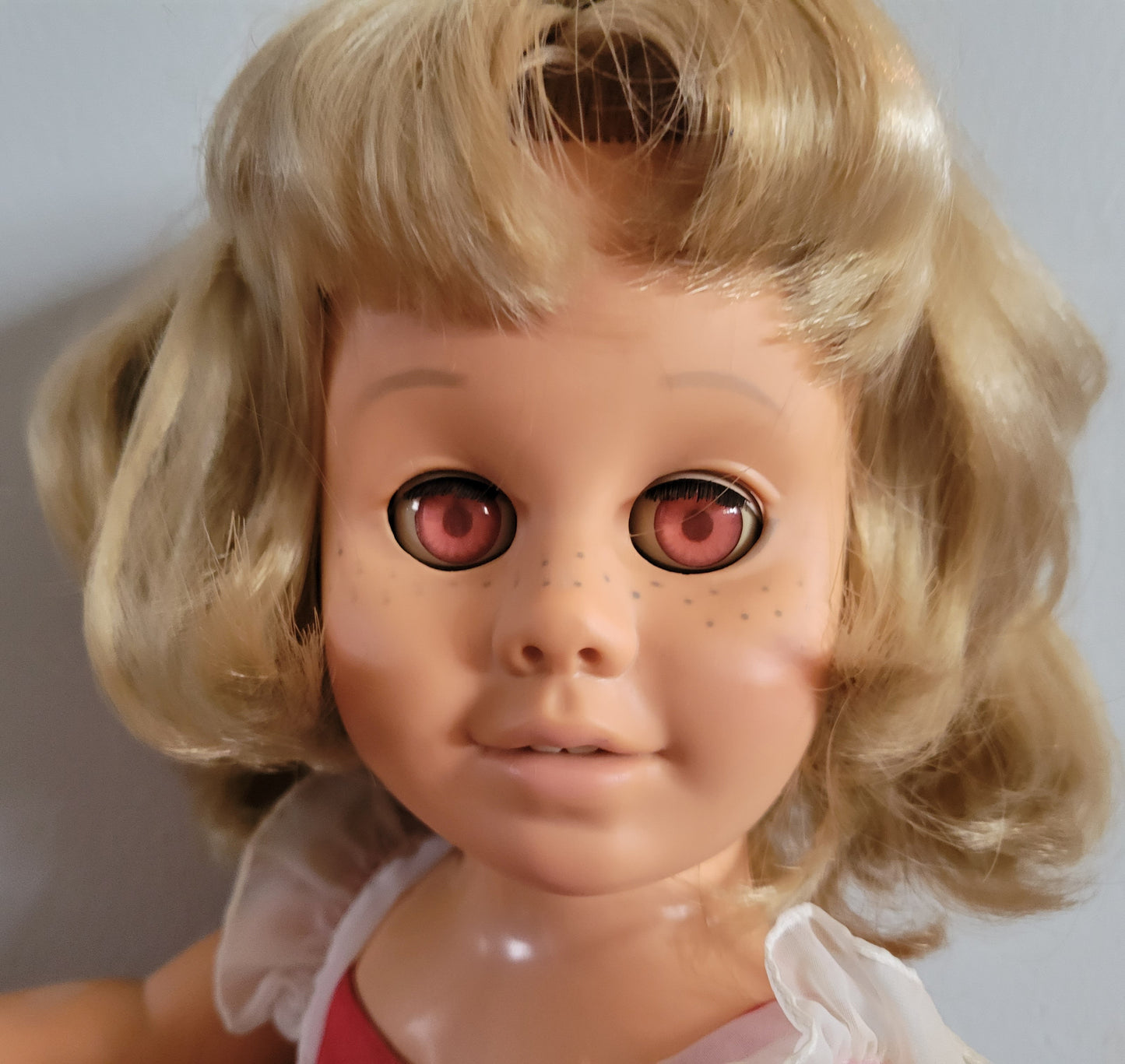 Mattel Chatty Cathy Doll 1998 Reproduction Red Dress Amber Eyes TALKS!