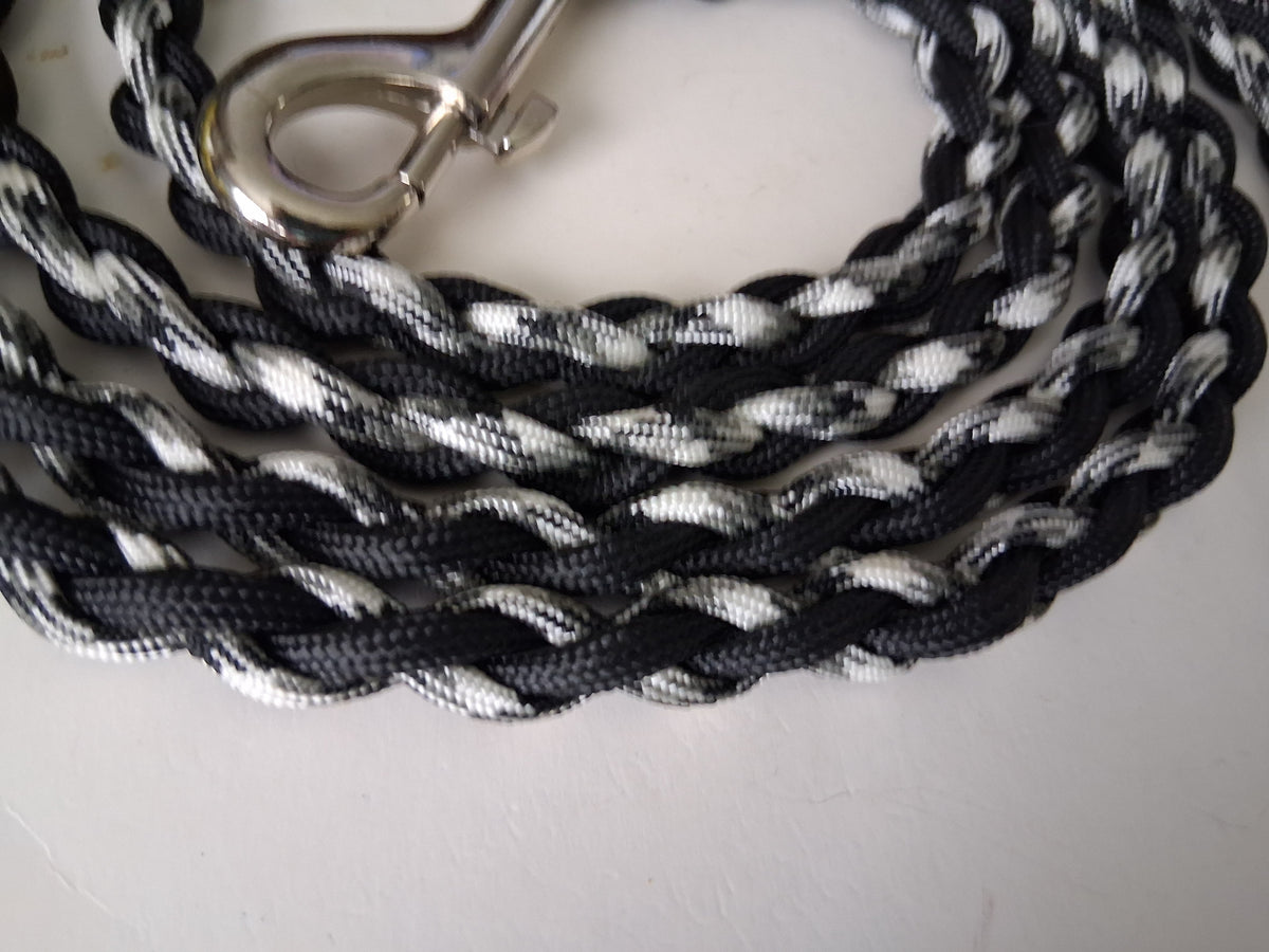 Paracord Braided Dog Leash Lead Handmade Large/Medium Dog (Gray Camo/Black) Training Lead