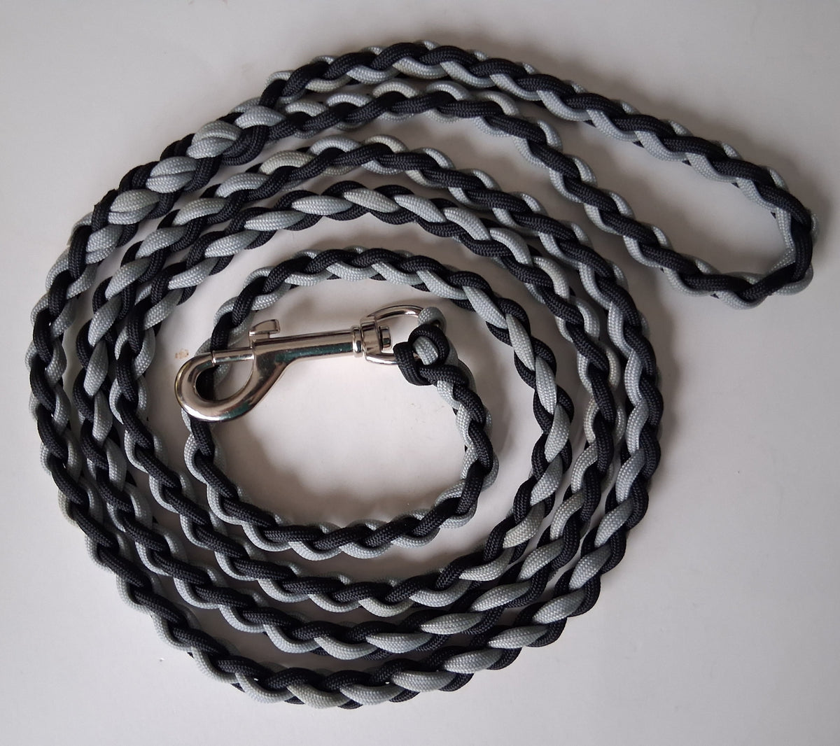 Paracord Braided Dog Leash Lead Handmade Large/Medium Dog (Black/Gray)Training