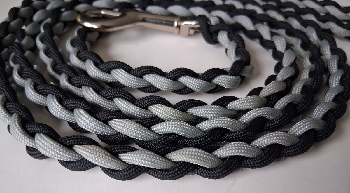 Paracord Braided Dog Leash Lead Handmade Large/Medium Dog (Black/Gray)Training